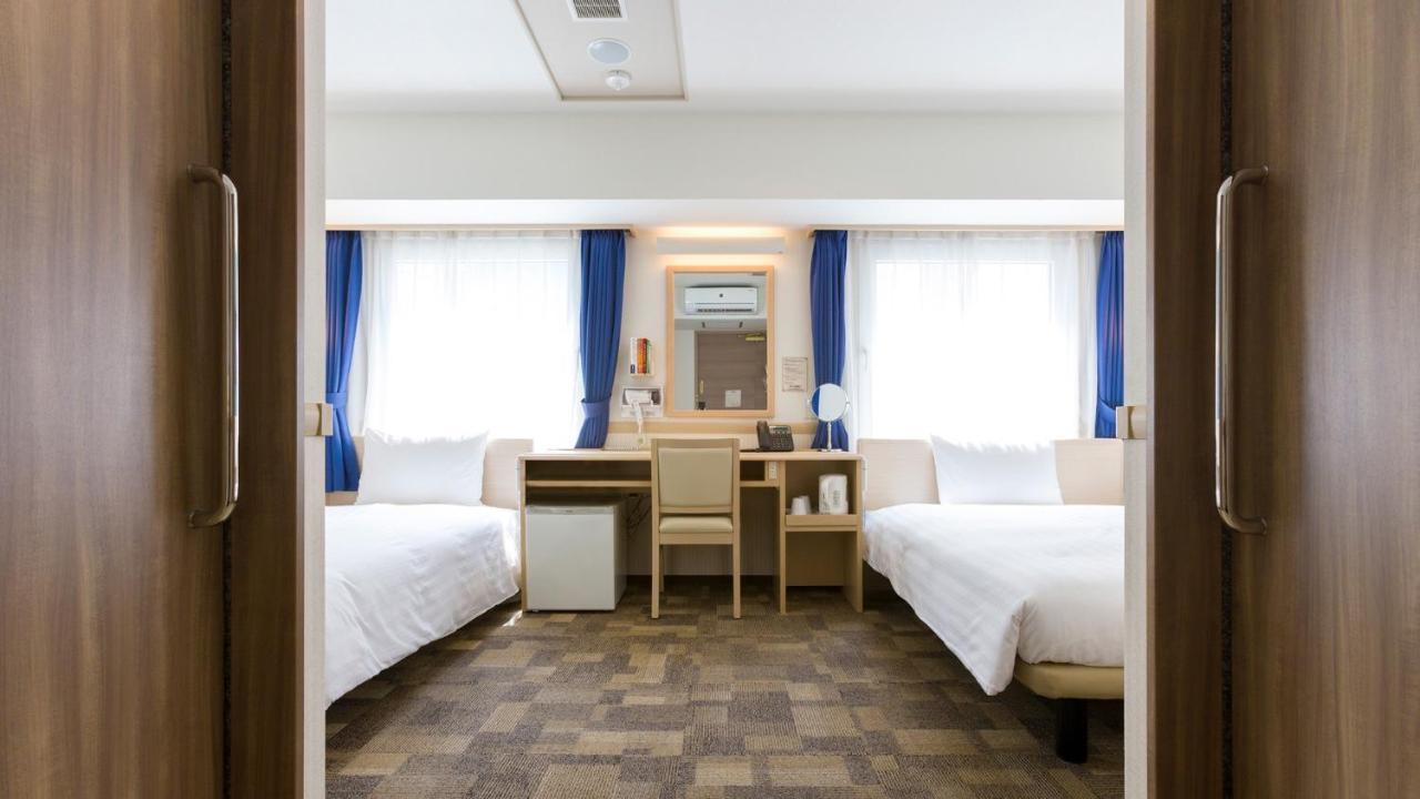 Toyoko Inn Matsudo Eki Higashi Guchi Exterior photo